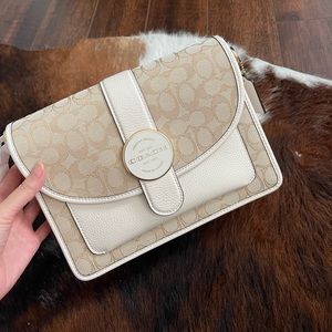 LONNIE CROSSBODY IN SIGNATURE JACQUARD (COACH C8307)